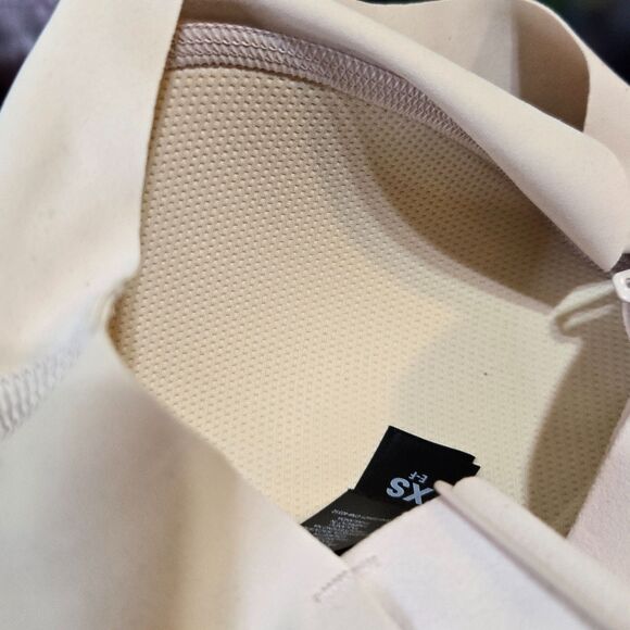 New Reebok Puremove+ High Impact Sports Bra Nude Sz XS womens Convertible Straps - Picture 7 of 7